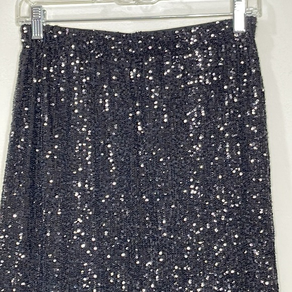 Cable & Gauge Black Sequence High Low Skirt - Picture 2 of 6